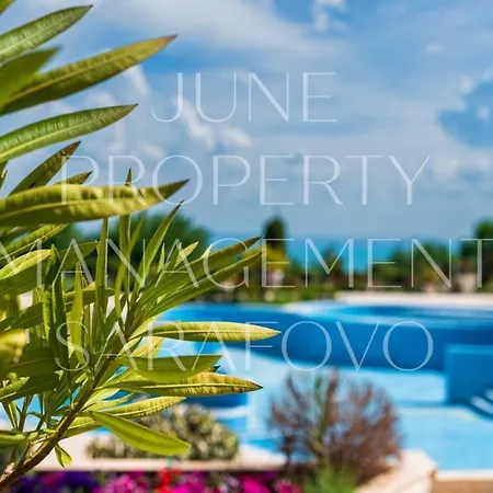 Apartment June Sea View